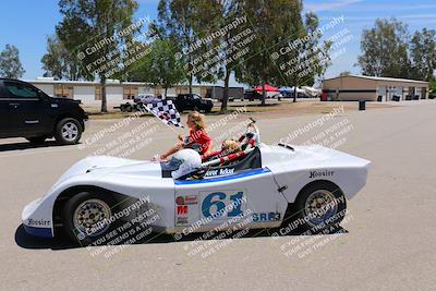 media/Jun-05-2022-CalClub SCCA (Sun) [[19e9bfb4bf]]/Around the Pits/